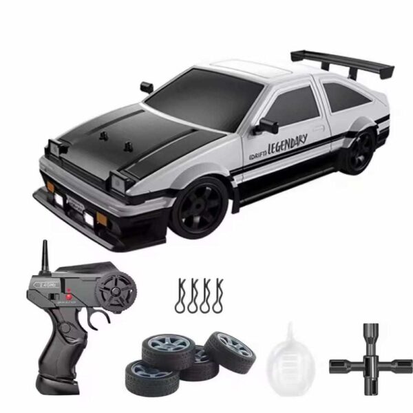 SC16A03-1 1/16 Scale High-Speed RC Drift Car With Interchangeable Tires, lights And Smoke India