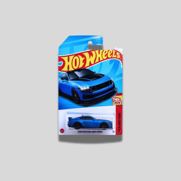 Ford Mustang Dark Horse